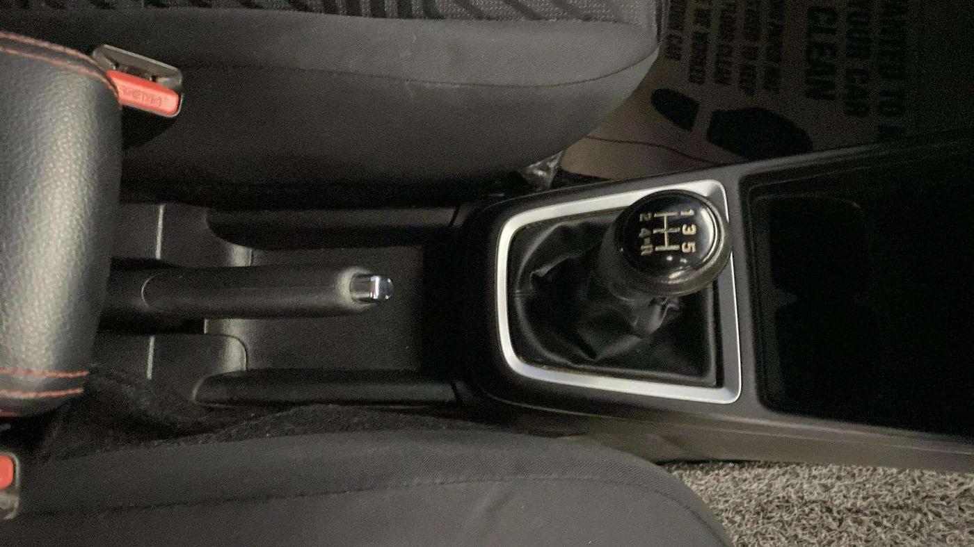 2021 Maruti Swift VXI, Petrol, Manual, 49,240 km, Gear Lever
