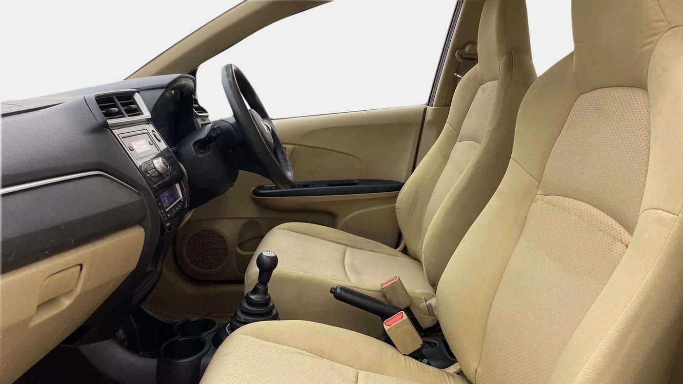 2017 Honda Amaze 1.2L I-VTEC S, Petrol, Manual, 94,061 km, Right Side Front Door Cabin