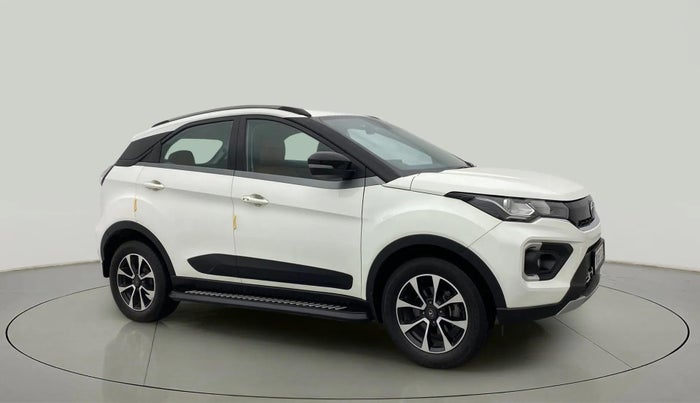 2021 Tata NEXON XZA PLUS (O) PETROL, Petrol, Automatic, 32,098 km, Right Front Diagonal