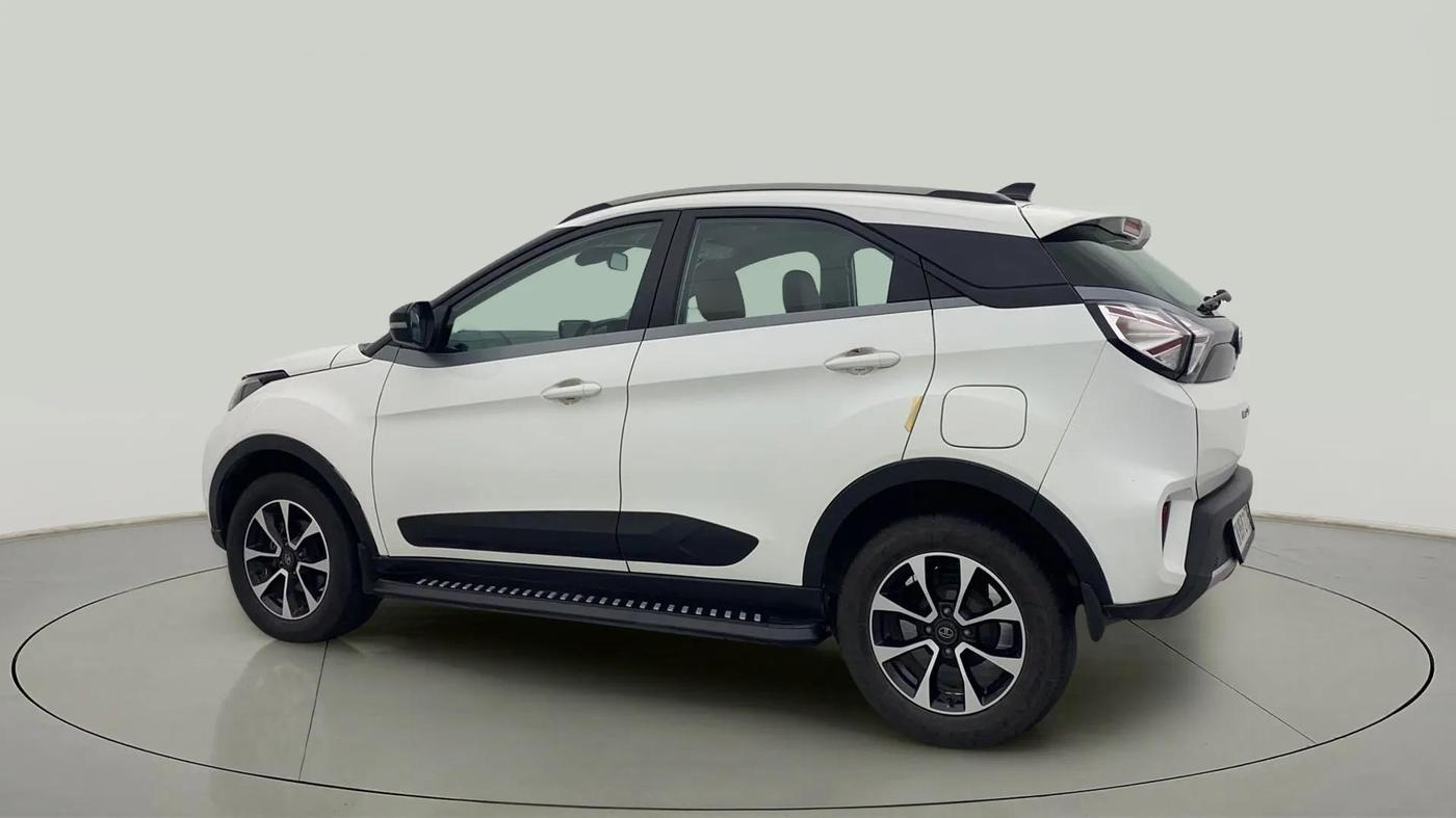 2021 Tata NEXON XZA PLUS (O) PETROL, Petrol, Automatic, 32,213 km, Left Back Diagonal