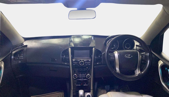 2018 Mahindra XUV500 W7, Diesel, Manual, 80,000 km, Dashboard