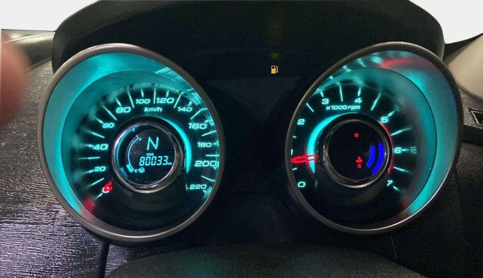 2018 Mahindra XUV500 W7, Diesel, Manual, 80,000 km, Odometer Image