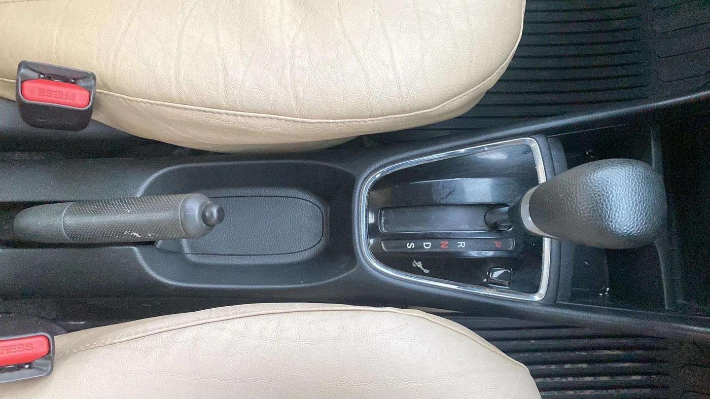 2021 Honda Amaze 1.2L I-VTEC VX CVT, Petrol, Automatic, 36,478 km, Gear Lever