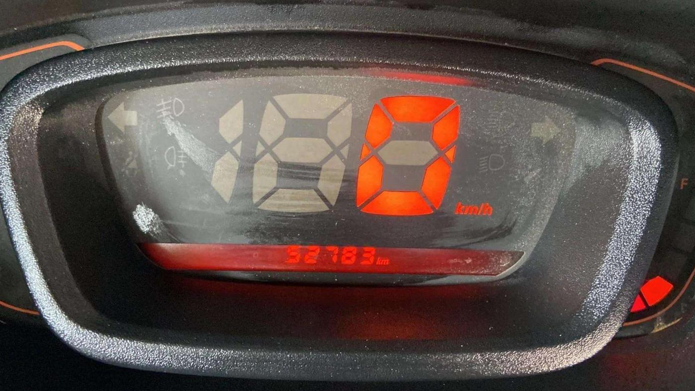 2016 Renault Kwid RXT 0.8, Petrol, Manual, 52,786 km, Odometer Image