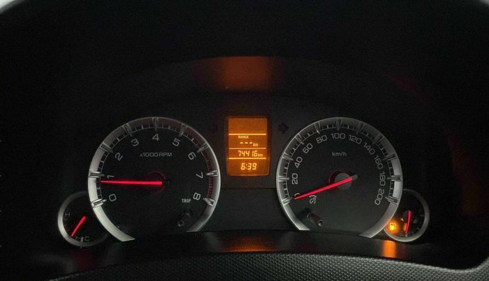 2013 Maruti Swift VXI, Petrol, Manual, 74,384 km, Odometer Image