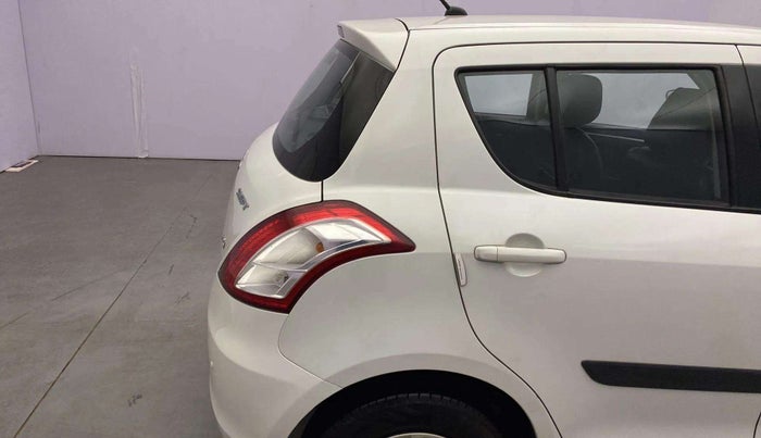 2013 Maruti Swift VXI, Petrol, Manual, 74,384 km, Right quarter panel - Minor scratches