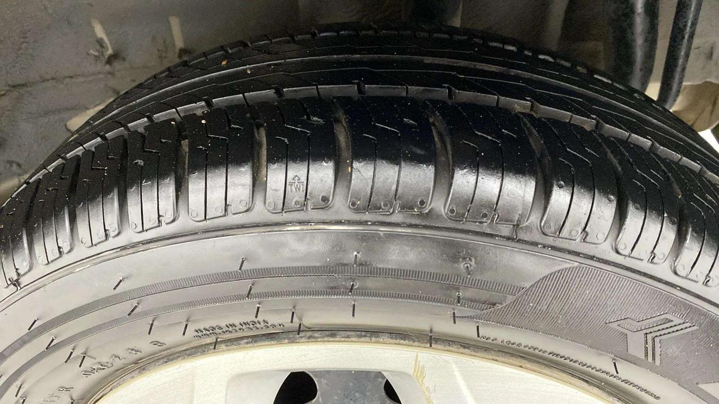 2017 Tata Tiago XTA PETROL, Petrol, Automatic, 41,575 km, Left Rear Tyre Tread