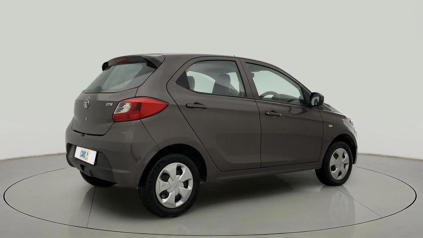 2017 Tata Tiago XTA PETROL, Petrol, Automatic, 41,575 km, Right Back Diagonal