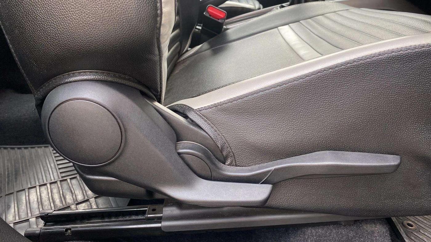 2020 Maruti Baleno ZETA PETROL 1.2, Petrol, Manual, 7,811 km, Driver Side Adjustment Panel