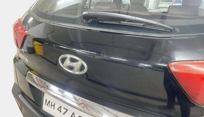 2019 Hyundai Creta SX AT 1.6 PETROL, Petrol, Automatic, 42,149 km, Dicky (Boot door) - Size <= 2 inch