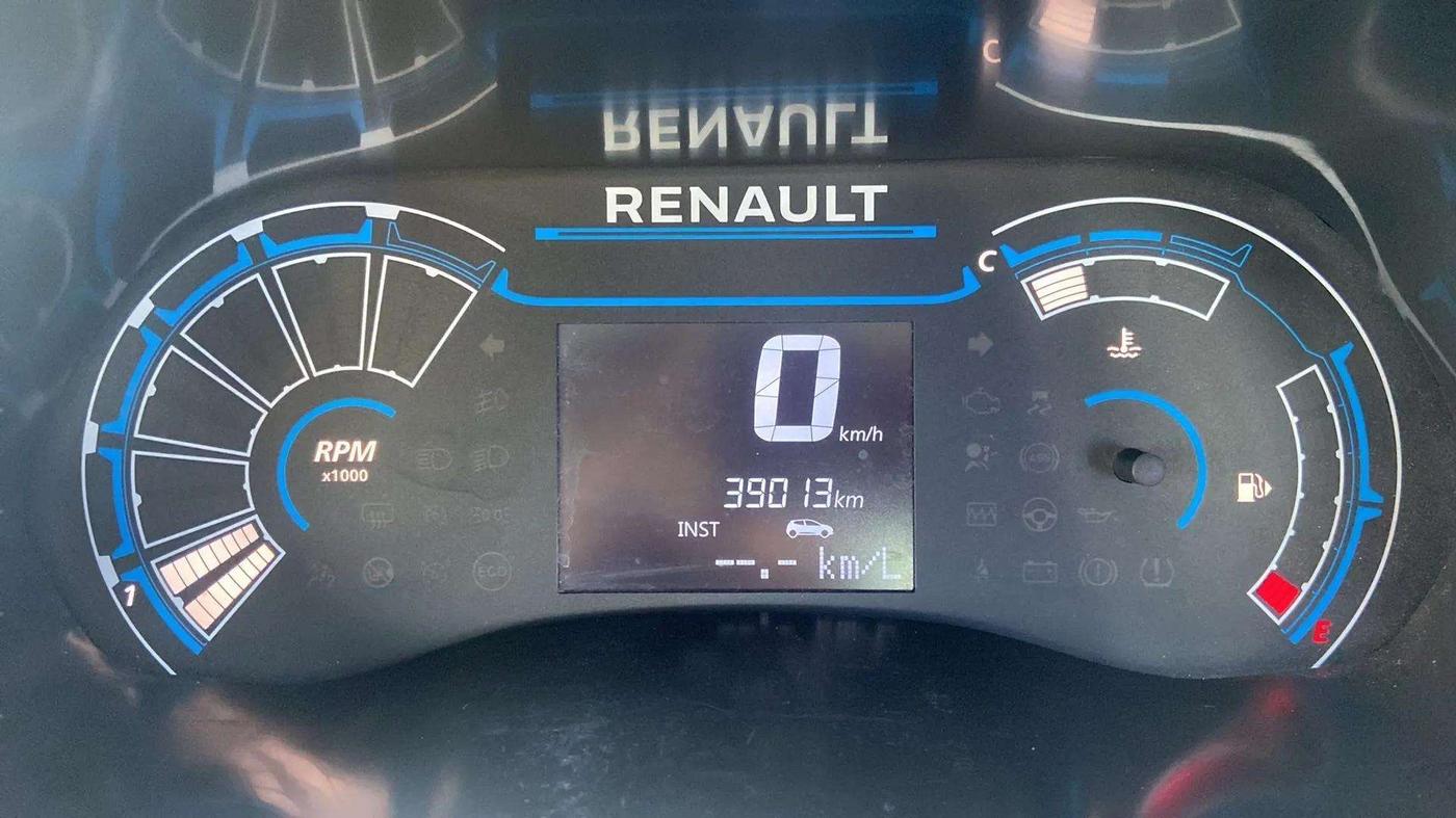 2021 Renault TRIBER RXZ, Petrol, Manual, 39,134 km, Odometer Image