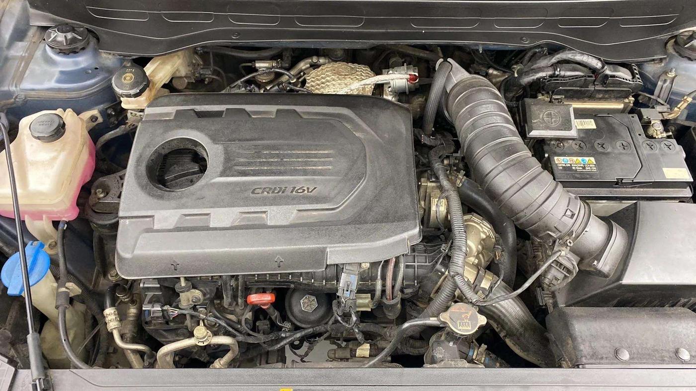 2022 Hyundai VENUE SX 1.5 (O) EXECUTIVE CRDI, Diesel, Manual, 63,125 km, Engine View