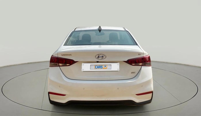 2019 Hyundai Verna 1.6 VTVT SX, Petrol, Manual, 85,820 km, Back/Rear