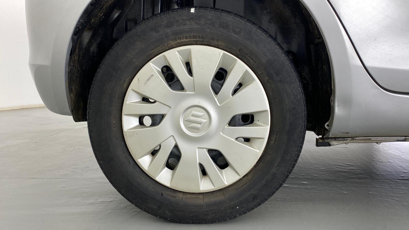 2014 Maruti Swift VXI, Petrol, Manual, 61,823 km, Right Rear Wheel