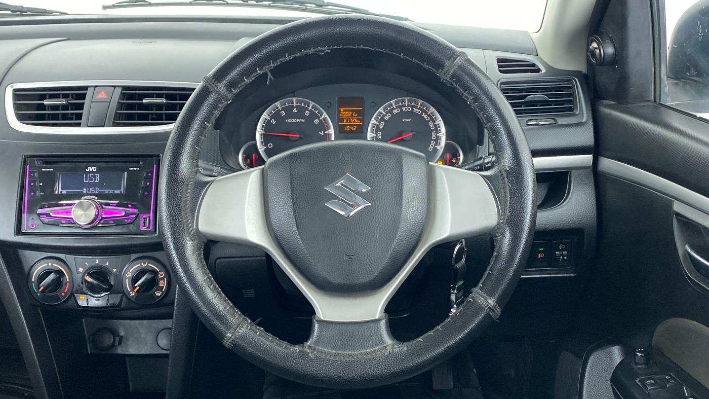 2014 Maruti Swift VXI, Petrol, Manual, 61,823 km, Steering Wheel Close Up