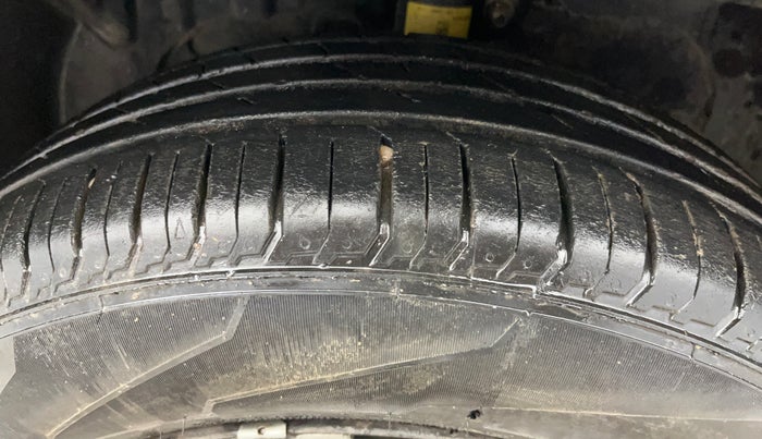 2014 Ford Ecosport AMBIENTE 1.5L PETROL, Petrol, Manual, 65,240 km, Left Front Tyre Tread