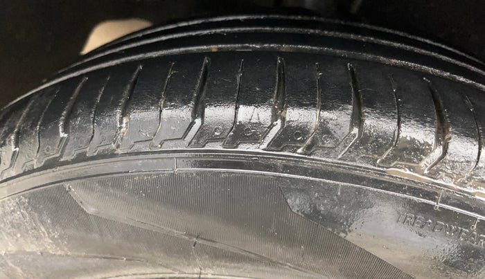 2014 Ford Ecosport AMBIENTE 1.5L PETROL, Petrol, Manual, 65,240 km, Right Rear Tyre Tread