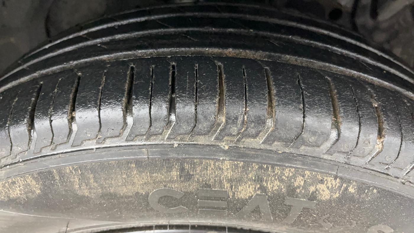 2014 Ford Ecosport AMBIENTE 1.5L PETROL, Petrol, Manual, 65,291 km, Right Front Tyre Tread