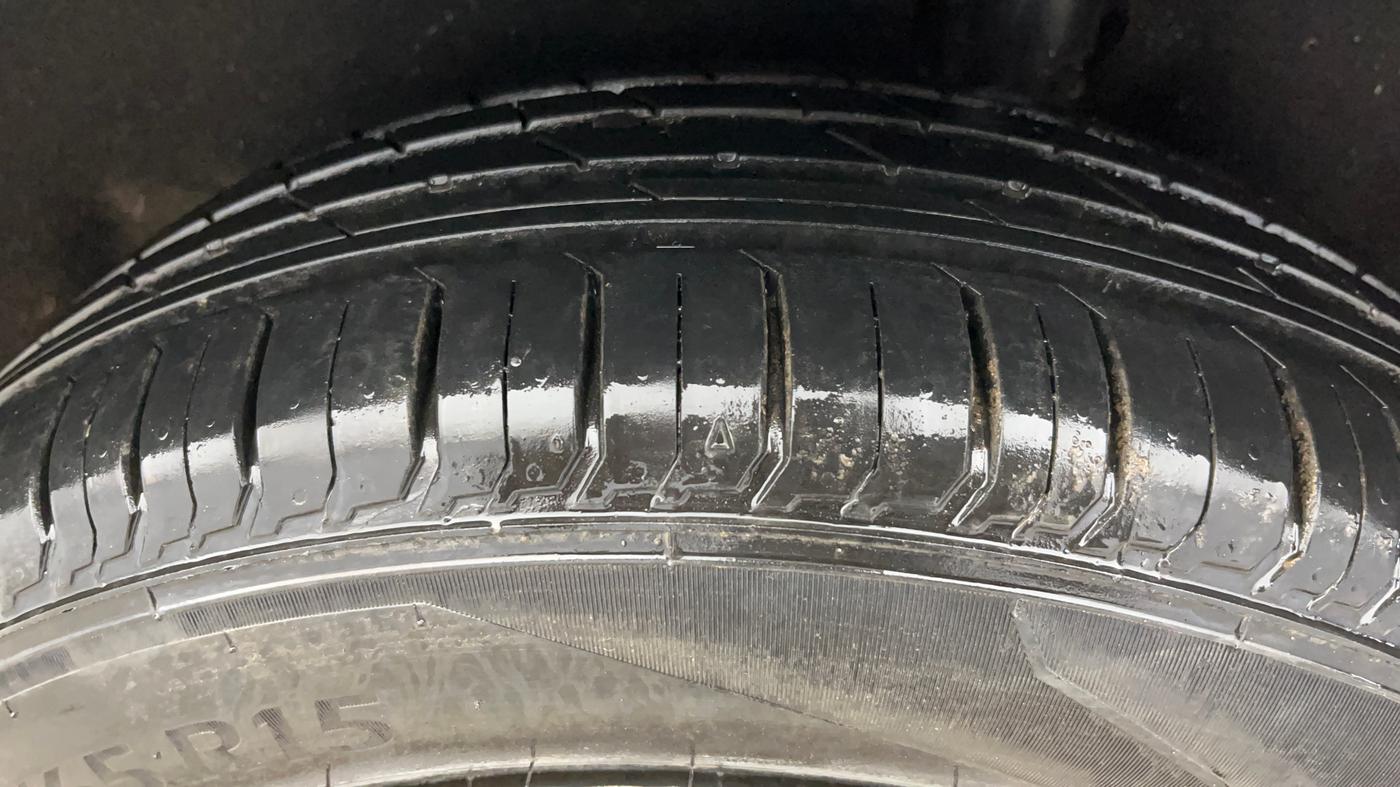 2014 Ford Ecosport AMBIENTE 1.5L PETROL, Petrol, Manual, 65,291 km, Left Rear Tyre Tread