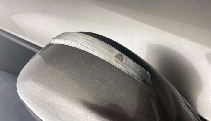 2020 Maruti Swift ZXI PLUS AMT, Petrol, Automatic, 35,402 km, Left rear-view mirror - Indicator light not working