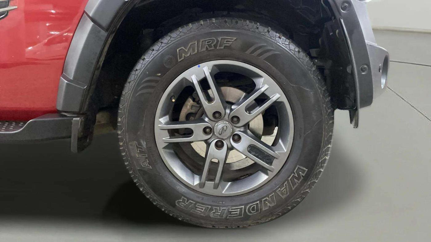 2021 Mahindra Thar LX D AT 4WD HT, Diesel, Automatic, 14,767 km, Right Front Wheel