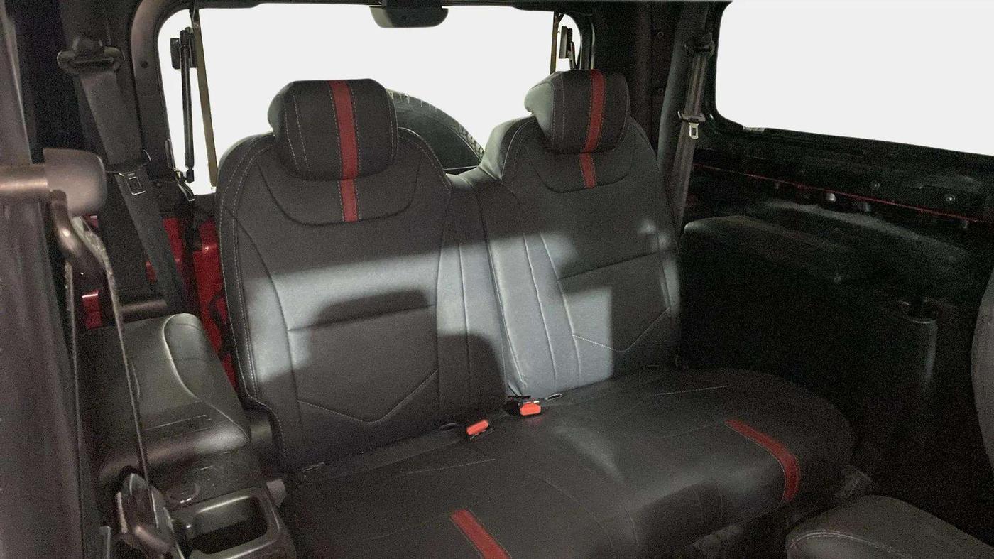 2021 Mahindra Thar LX D AT 4WD HT, Diesel, Automatic, 14,767 km, Right Side Rear Door Cabin