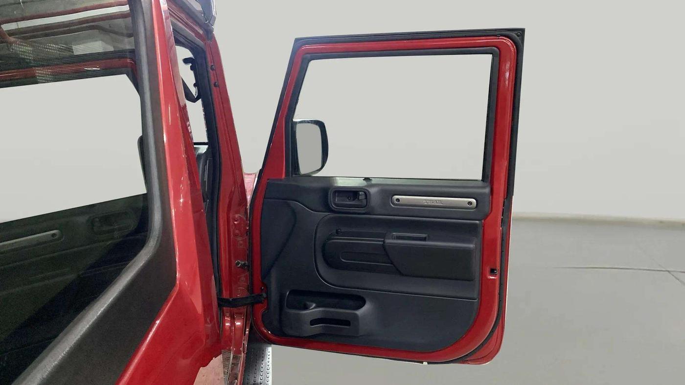 2021 Mahindra Thar LX D AT 4WD HT, Diesel, Automatic, 14,767 km, RHS Front Door