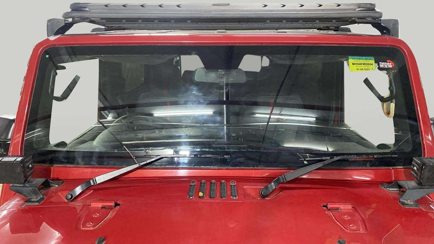2021 Mahindra Thar LX D AT 4WD HT, Diesel, Automatic, 14,767 km, Front Windshield