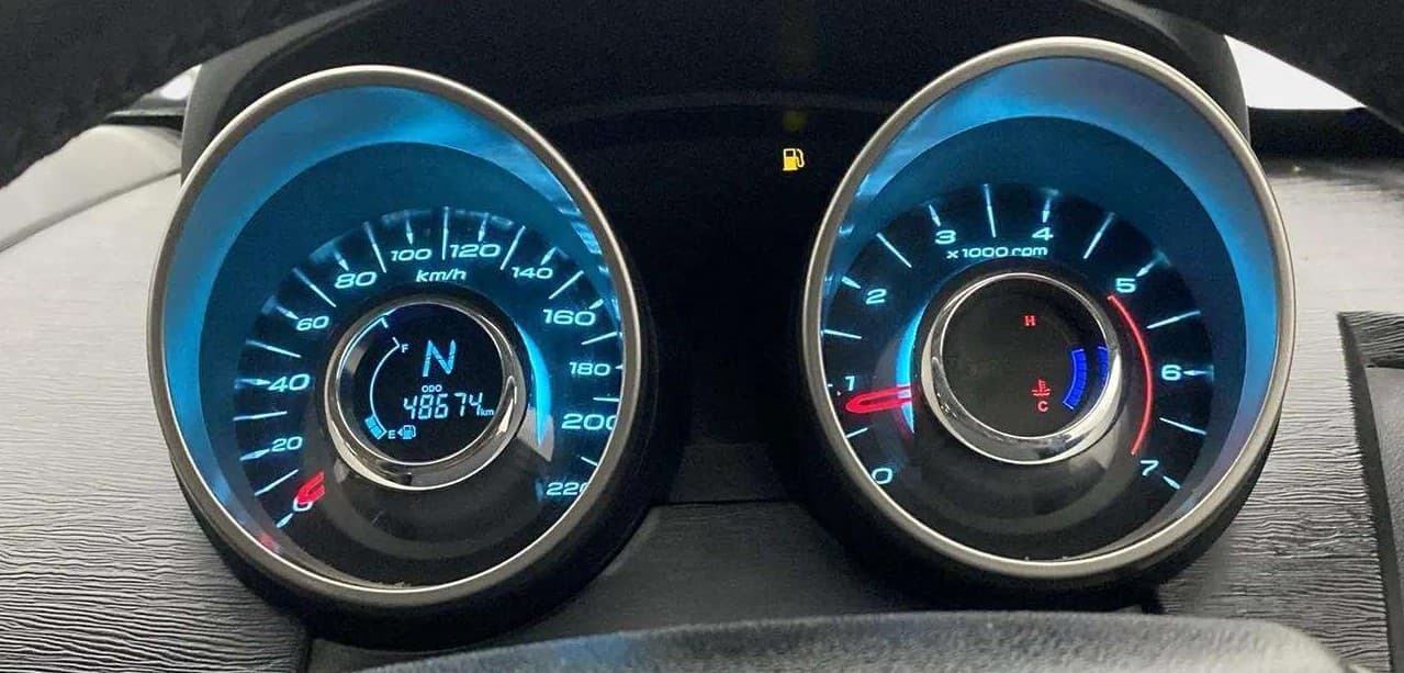 2019 Mahindra XUV500 W9, Diesel, Manual, 48,744 km, Odometer Image