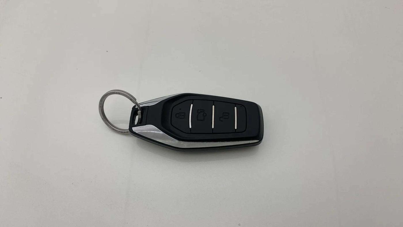 2019 Mahindra XUV500 W9, Diesel, Manual, 48,744 km, Key Close Up