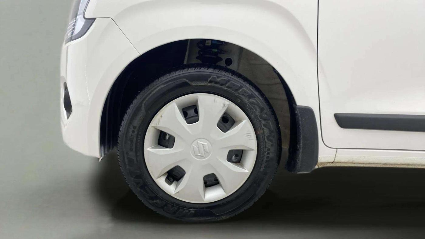 2023 Maruti New Wagon-R ZXI 1.2 AMT, Petrol, Automatic, 8,308 km, Left Front Wheel
