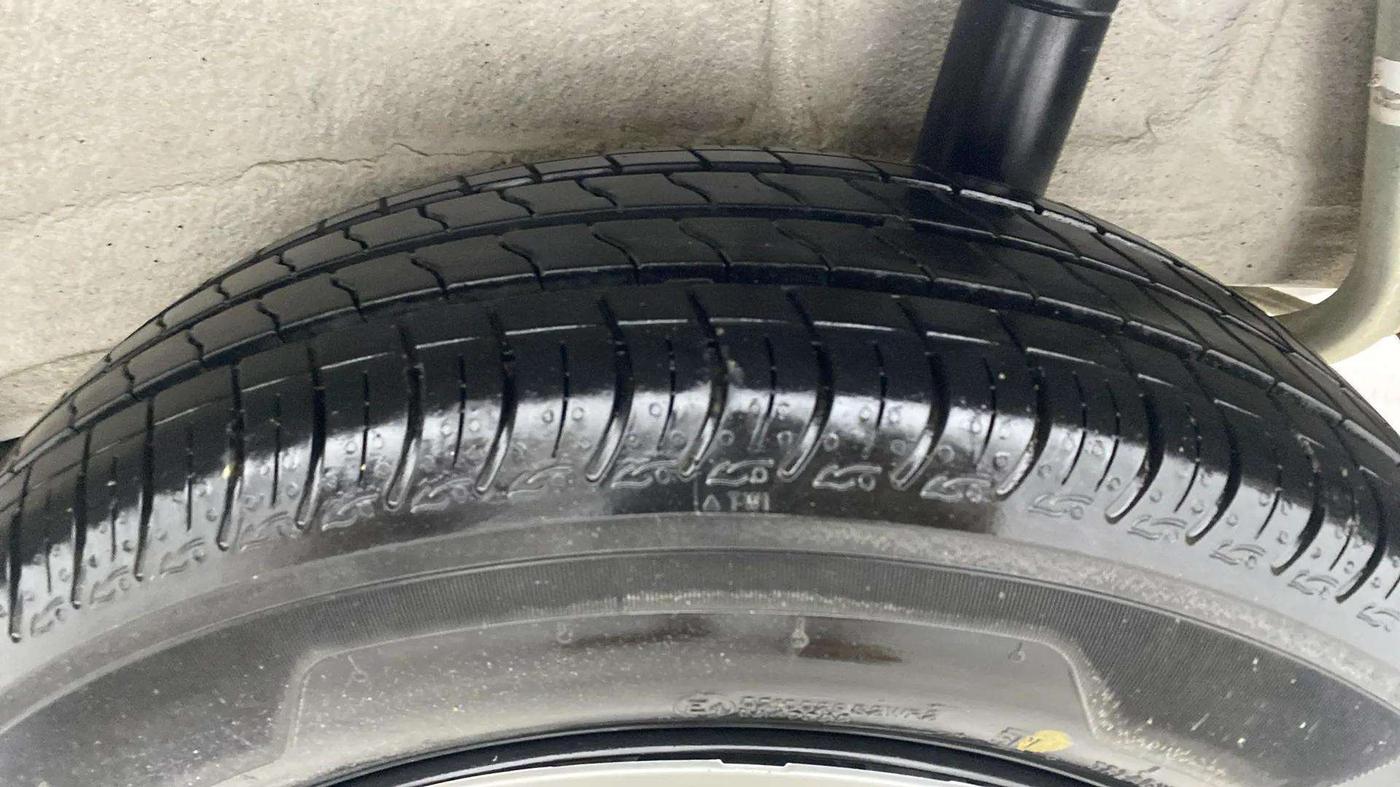 2023 Maruti New Wagon-R ZXI 1.2 AMT, Petrol, Automatic, 8,308 km, Left Rear Tyre Tread