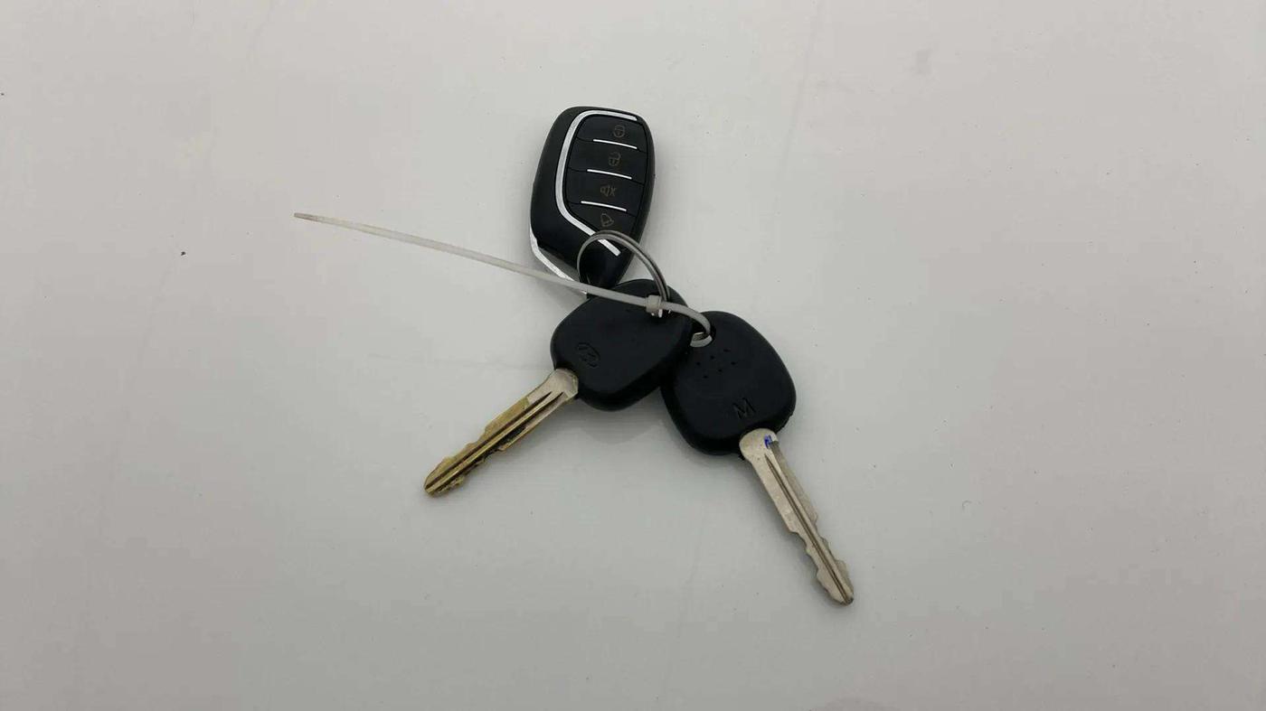 2020 Hyundai NEW SANTRO ERA EXECUTIVE, Petrol, Manual, 51,653 km, Key Close Up