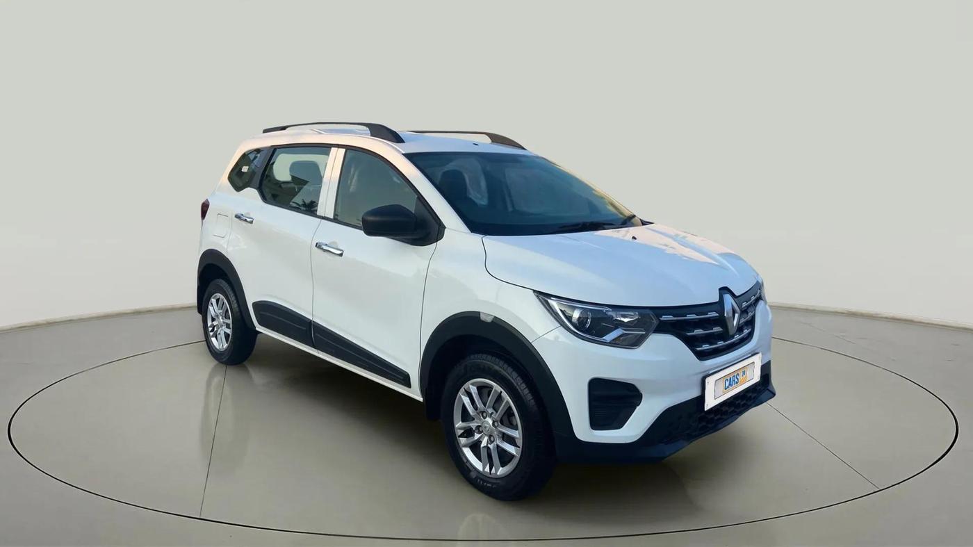 2023 Renault TRIBER RXE MT, Petrol, Manual, 6,951 km, SRP