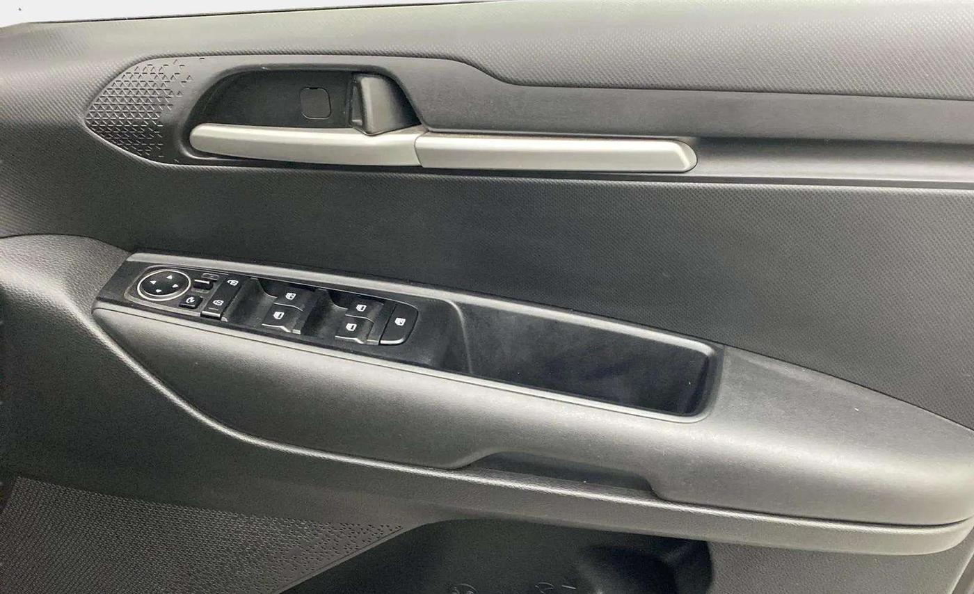 2022 KIA SONET HTK PLUS 1.2, Petrol, Manual, 13,022 km, Driver Side Door Panels Control