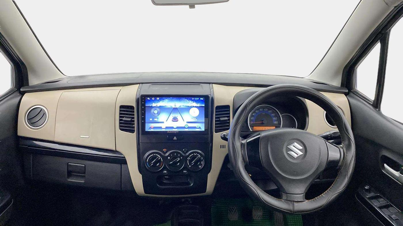 2017 Maruti Wagon R 1.0 VXI, Petrol, Manual, 81,689 km, Dashboard