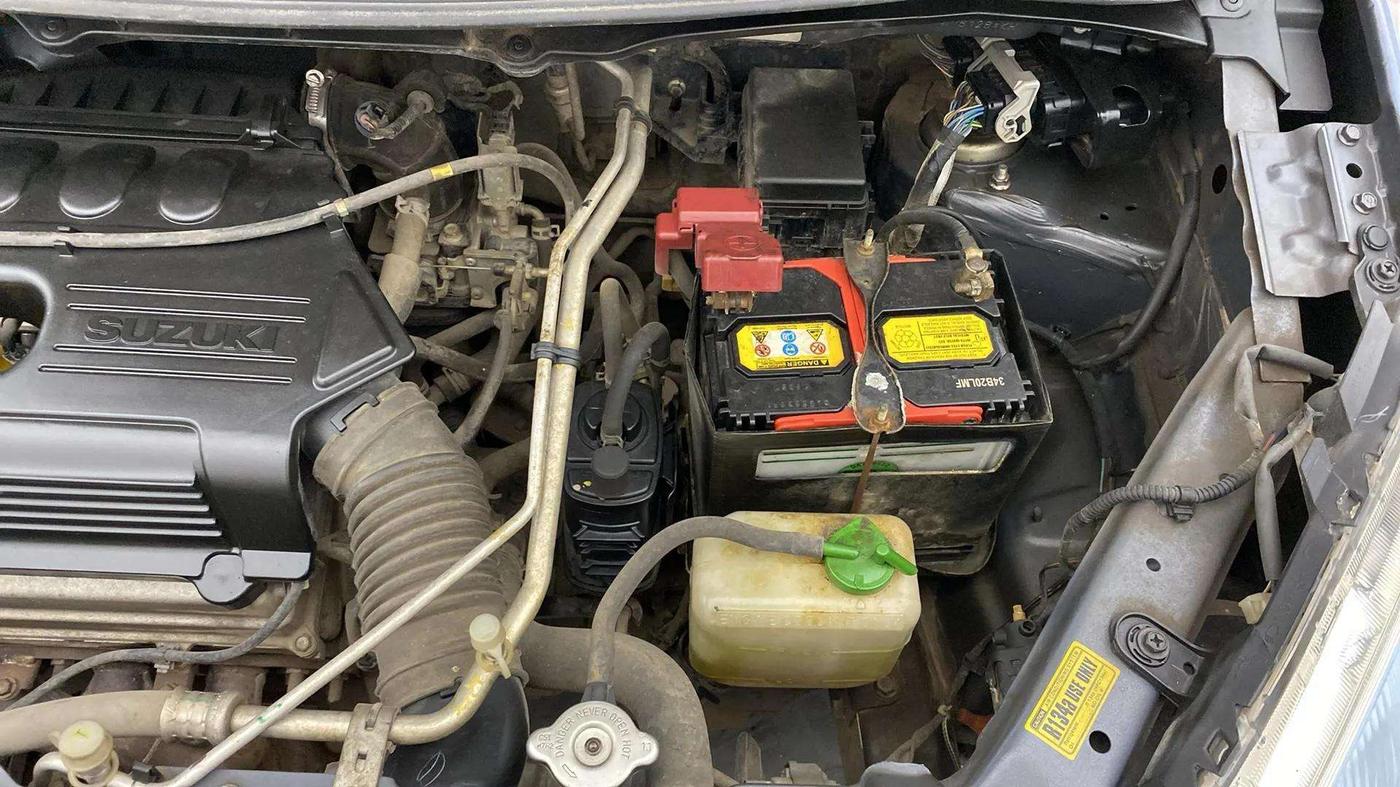 2017 Maruti Wagon R 1.0 VXI, Petrol, Manual, 81,689 km, Engine View - Left