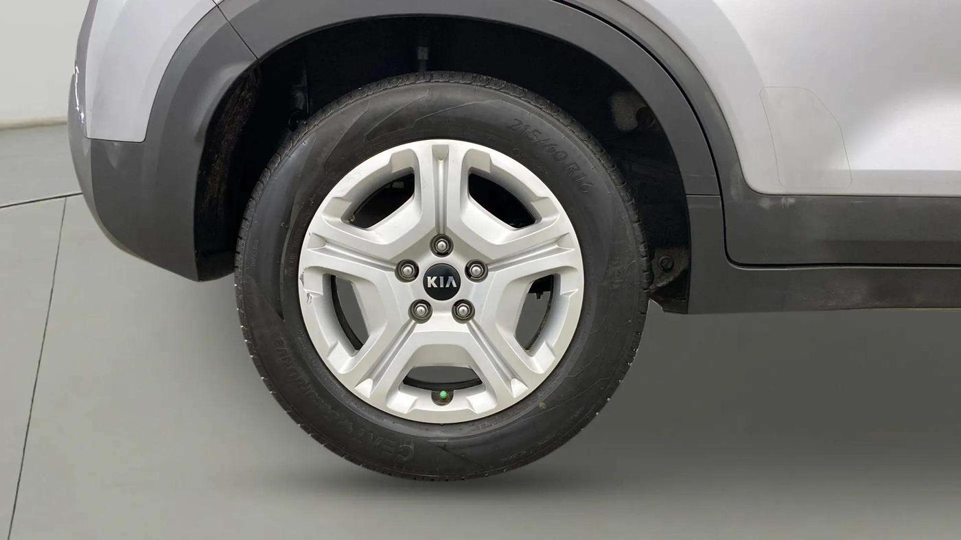 2021 KIA SONET HTK 1.2, Petrol, Manual, 9,094 km, Right Rear Wheel