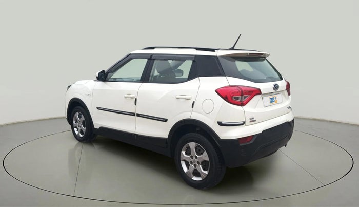 2020 Mahindra XUV300 W6 1.5 DIESEL AMT, Diesel, Automatic, 34,703 km, Left Back Diagonal