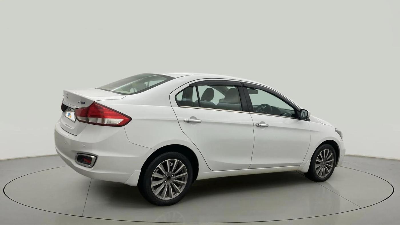 2018 Maruti Ciaz ALPHA 1.5 SHVS PETROL, Petrol, Manual, 43,315 km, Right Back Diagonal