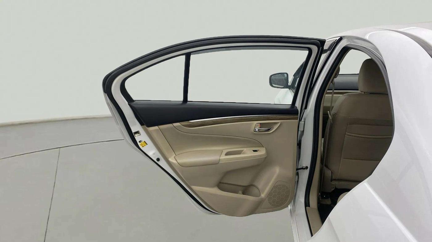 2018 Maruti Ciaz ALPHA 1.5 SHVS PETROL, Petrol, Manual, 43,315 km, LHS Rear Door