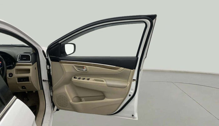 2018 Maruti Ciaz ALPHA 1.5 SHVS PETROL, Petrol, Manual, 43,315 km, RHS Front Door