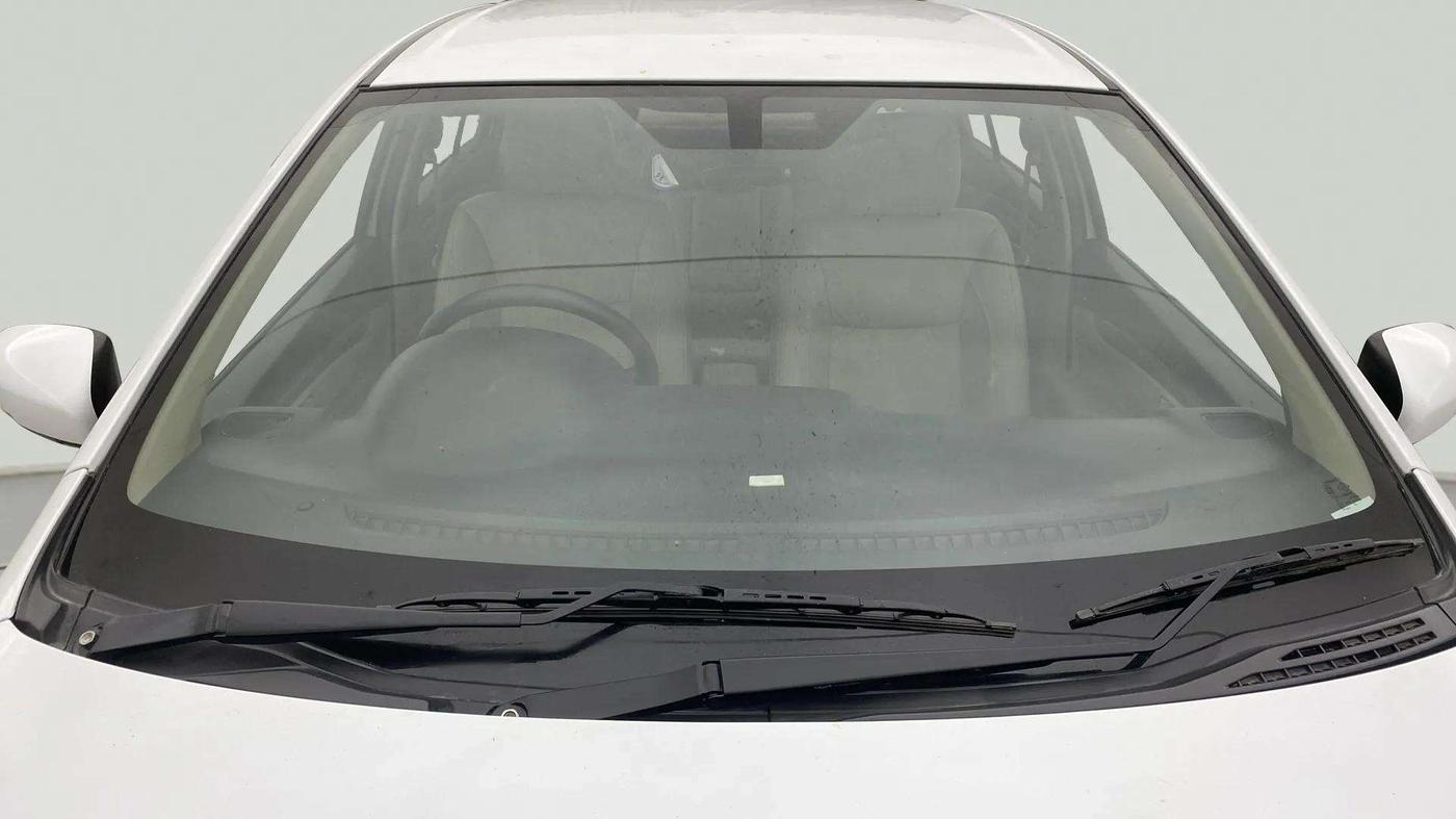2018 Maruti Ciaz ALPHA 1.5 SHVS PETROL, Petrol, Manual, 43,315 km, Front Windshield