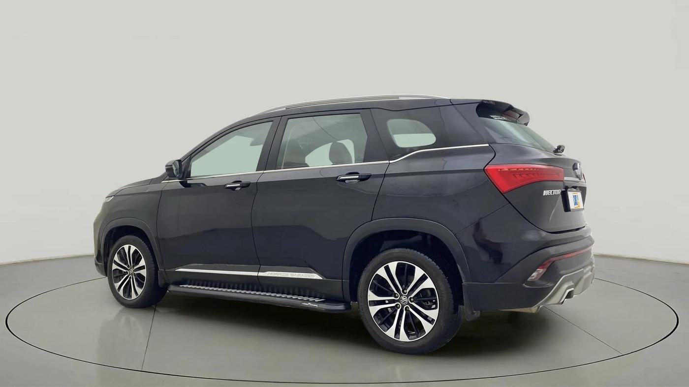2021 MG HECTOR SMART 1.5 PETROL CVT, Petrol, Automatic, 24,602 km, Left Back Diagonal