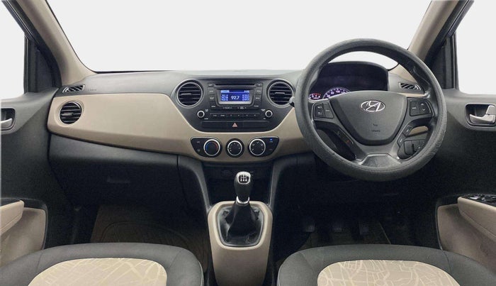 2016 Hyundai Grand i10 ASTA (O) 1.2 KAPPA VTVT, CNG, Manual, 27,867 km, Dashboard