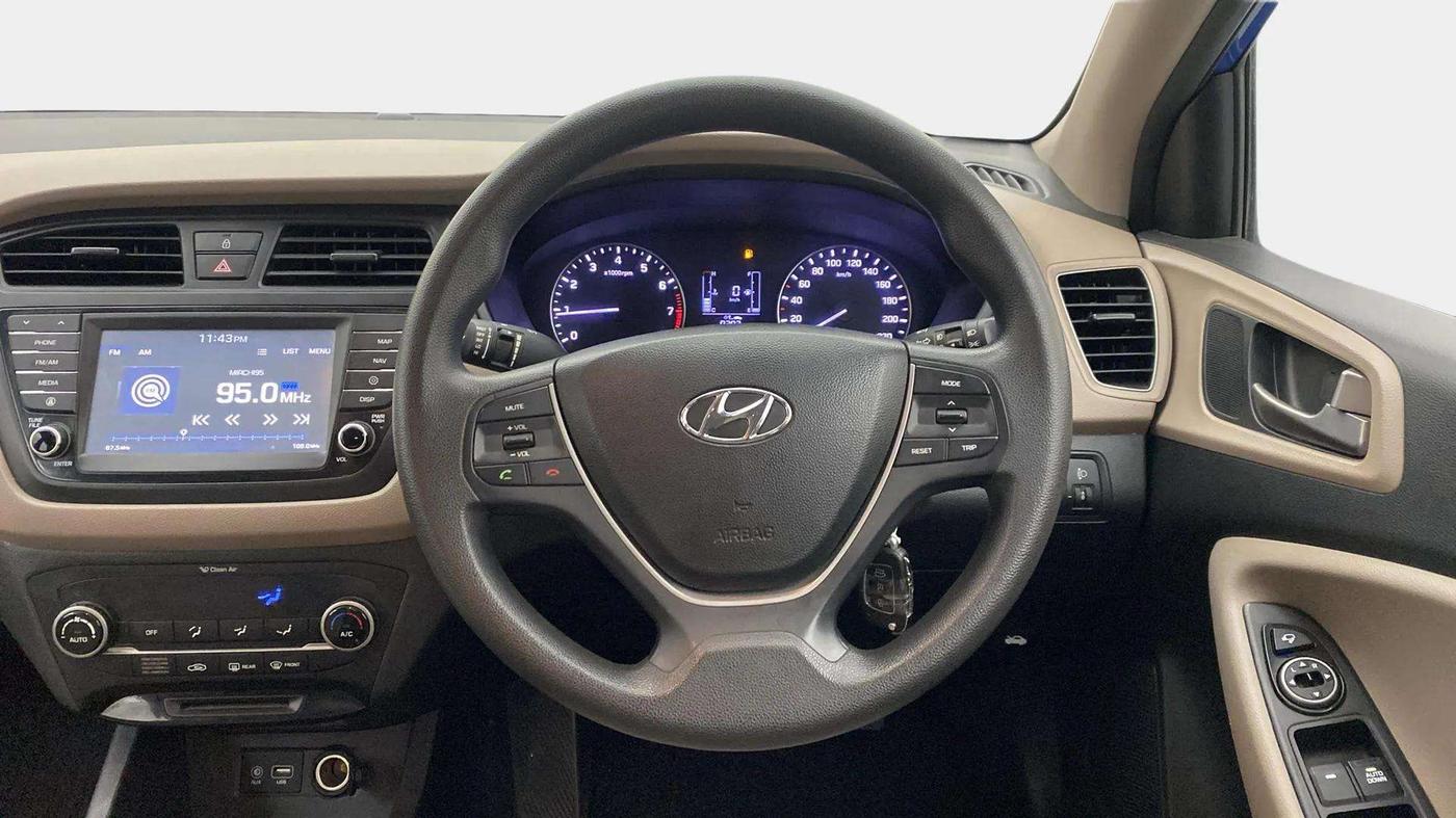 2017 Hyundai Elite i20 ASTA 1.2, Petrol, Manual, 33,801 km, Steering Wheel Close Up