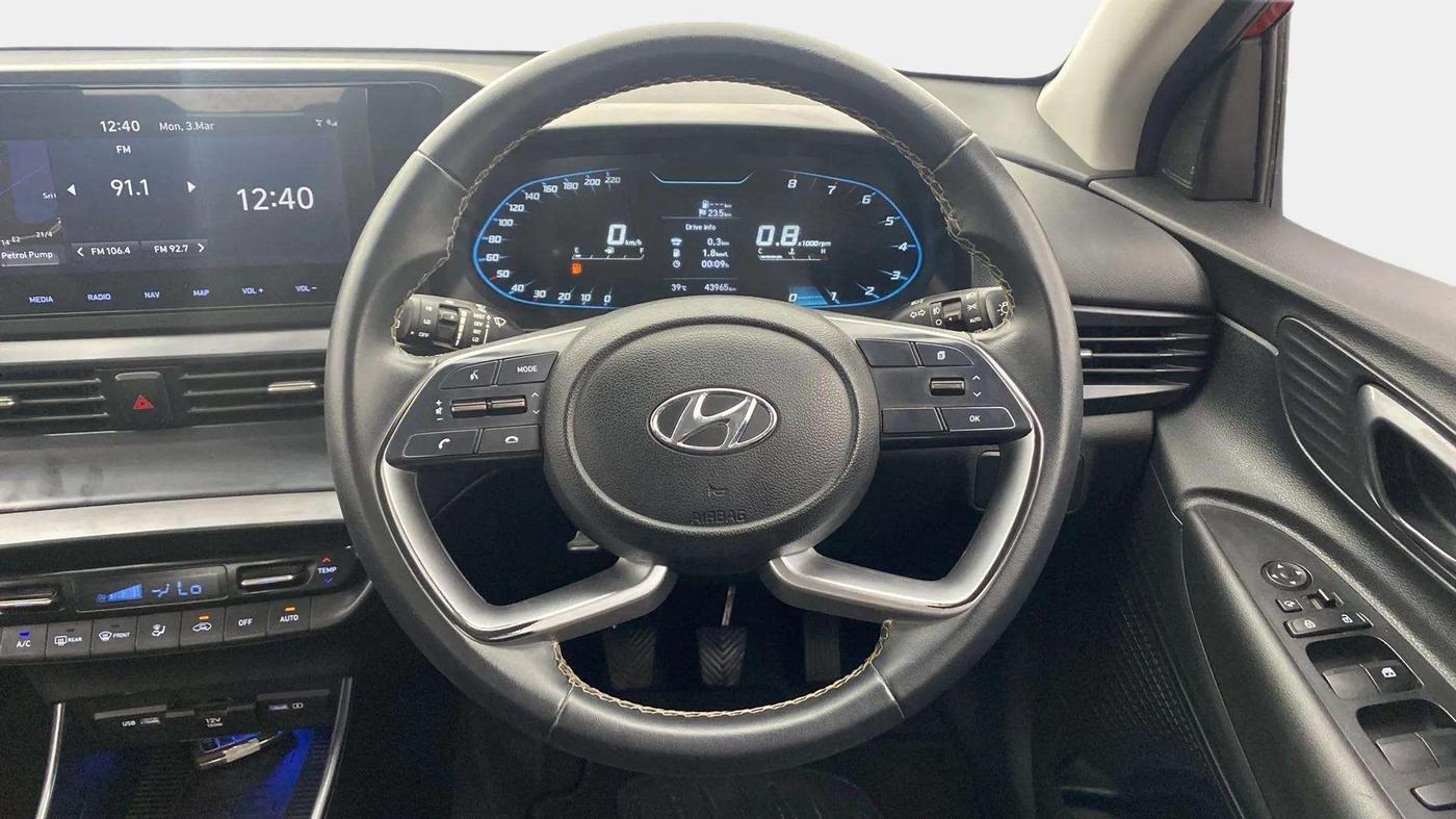 2021 Hyundai NEW I20 ASTA 1.2 MT, Petrol, Manual, 44,069 km, Steering Wheel Close Up
