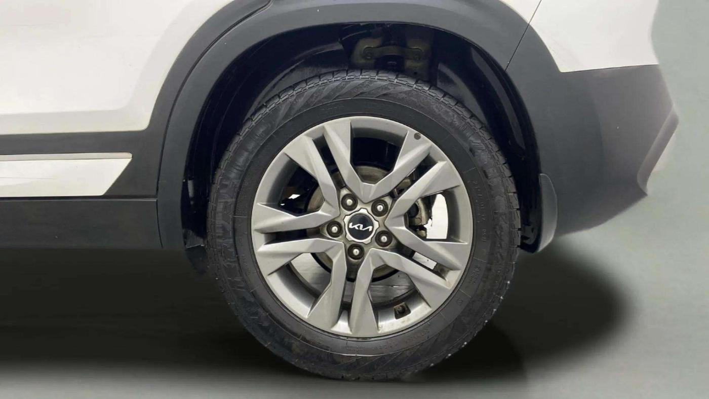 2022 KIA SELTOS HTX DIESEL 1.5, Diesel, Manual, 75,613 km, Left Rear Wheel