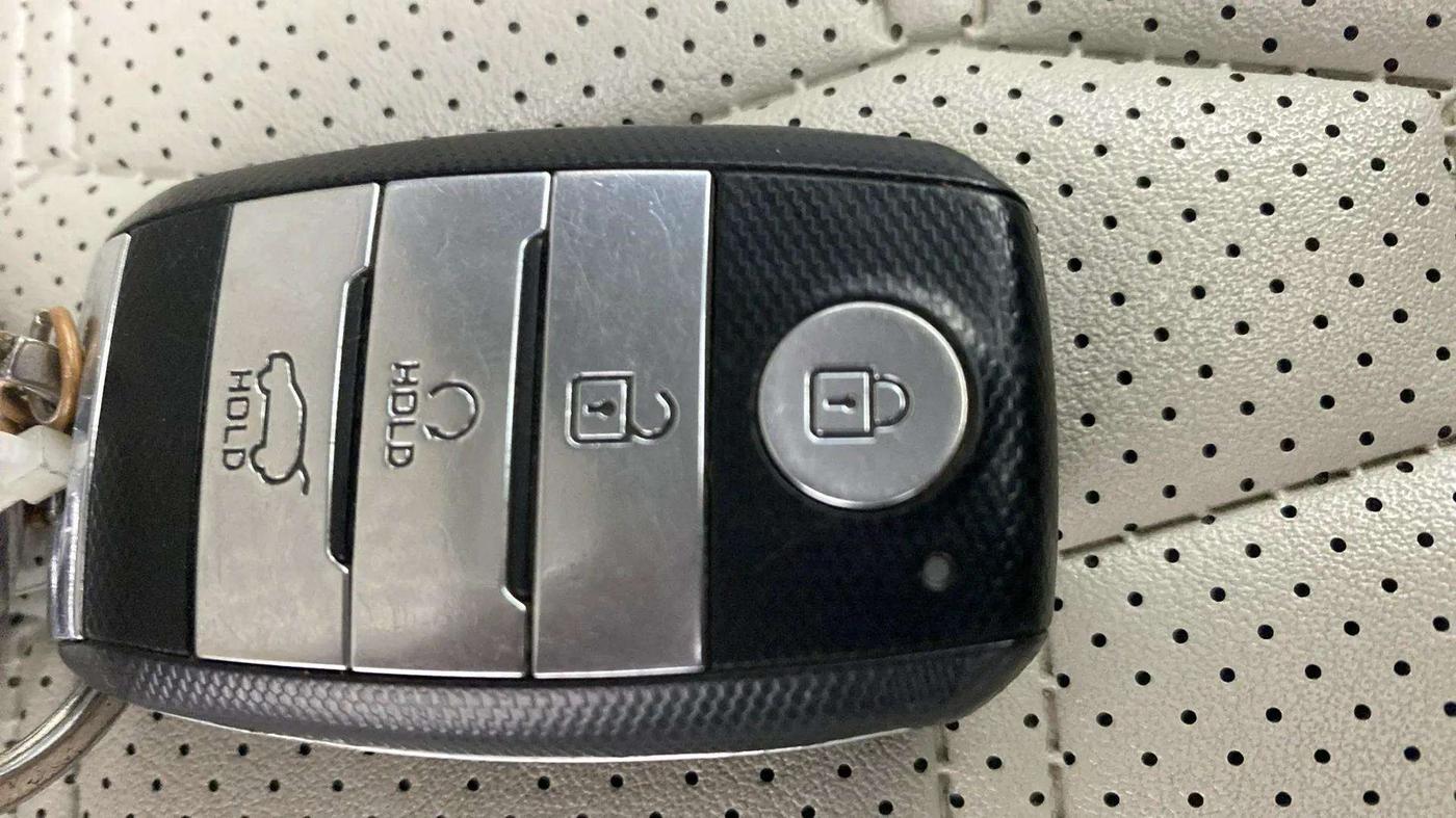 2022 KIA SELTOS HTX DIESEL 1.5, Diesel, Manual, 75,613 km, Key Close Up