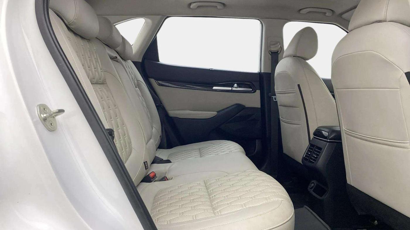 2022 KIA SELTOS HTX DIESEL 1.5, Diesel, Manual, 75,613 km, Right Side Rear Door Cabin